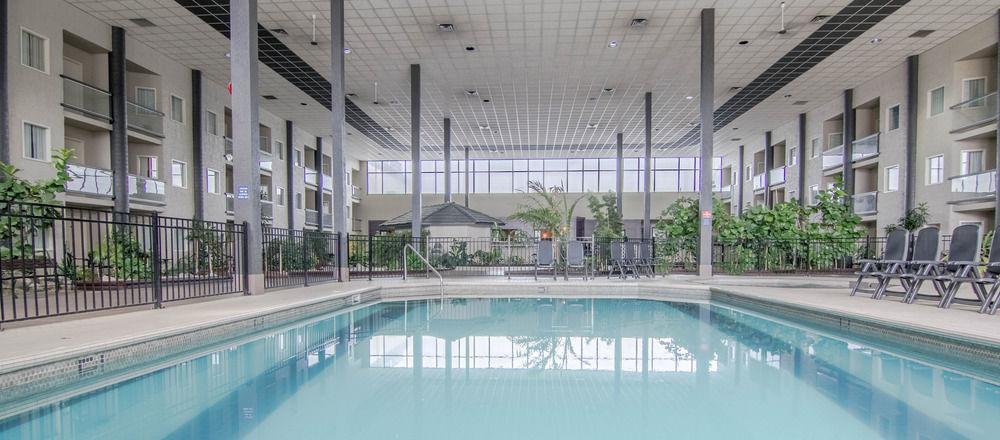 Coast Kamloops Hotel & Conference Centre Esterno foto