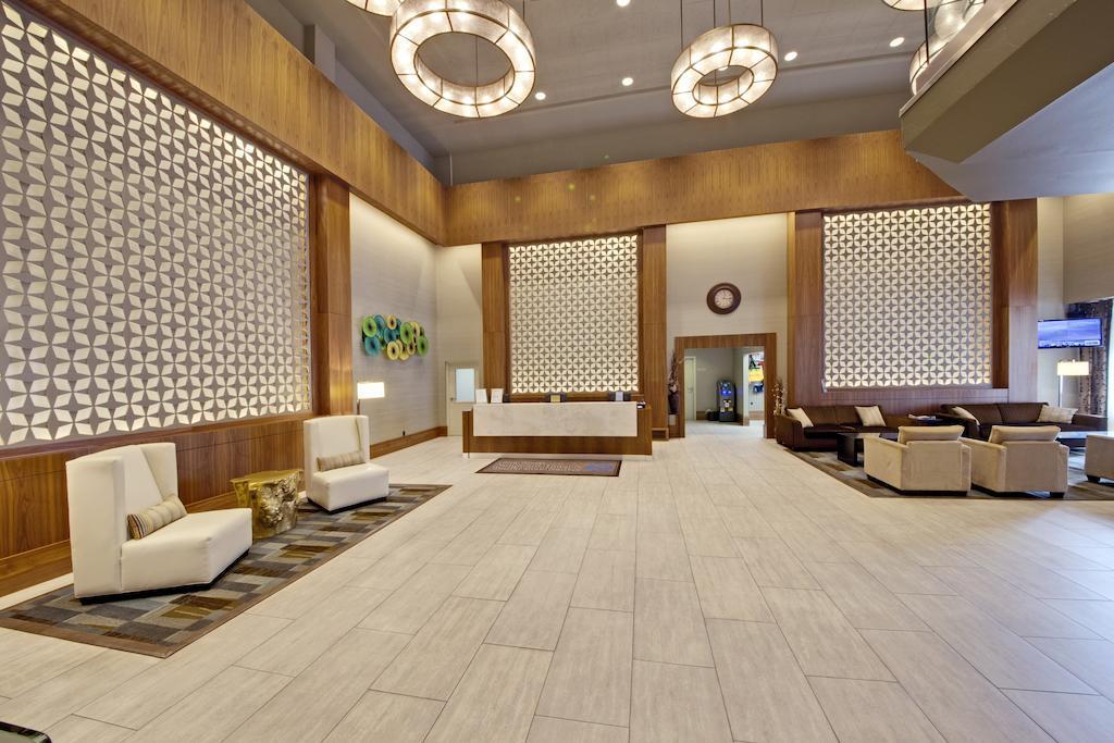 Coast Kamloops Hotel & Conference Centre Esterno foto