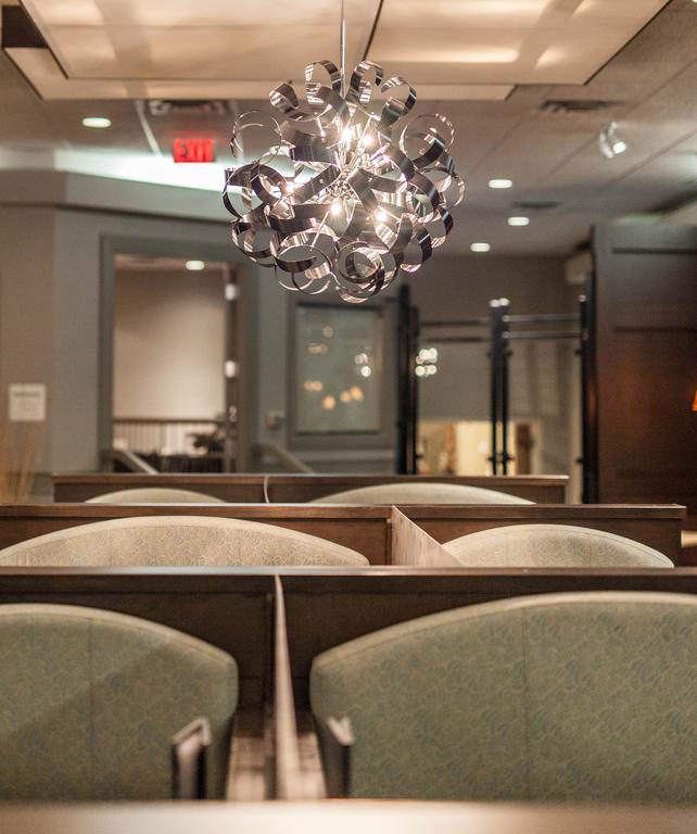 Coast Kamloops Hotel & Conference Centre Esterno foto